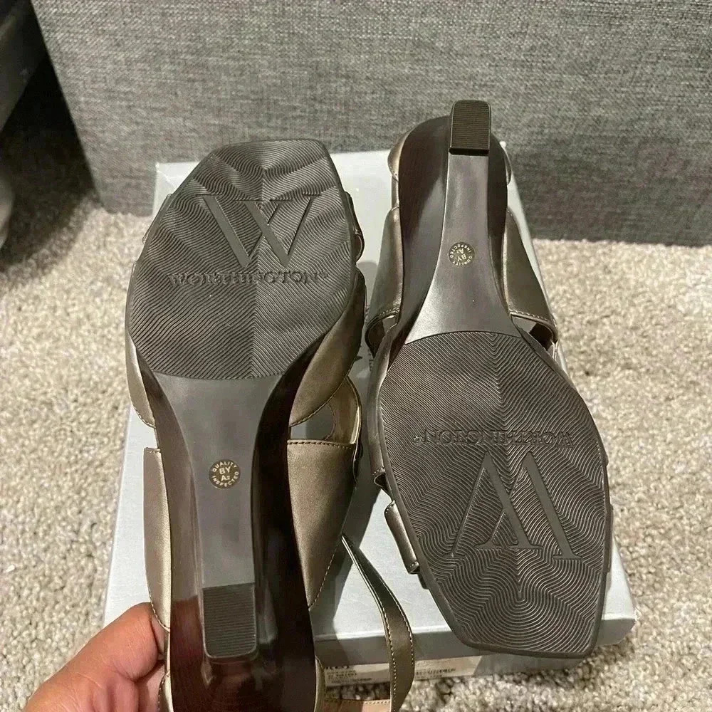Worthington Wedge Heels - Picture 7 of 8